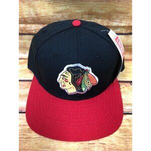 NWT NOS Vintage CHICAGO BLACKHAWKS CCM American Needle 7 Fitted Hat Cap (e10b)